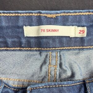Levi's  711 Skinny jeans size 29